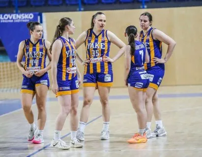 Viedeň UNITED U18 (AUT) vs. YOUNG ANGELS Košice U18, MEL/BasketGirls®