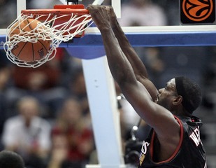 S palubovkami sa rozlúči Chris Webber