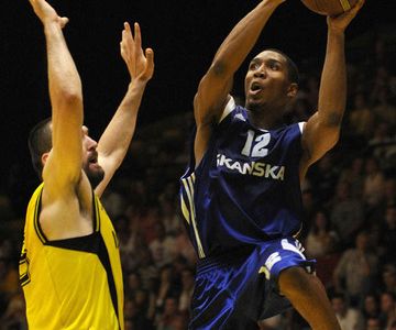 Podľa Williamsa musí hrať Pezinok uvoľnenejšie