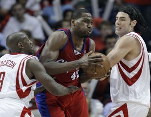 Elton Brand po operácii ramena