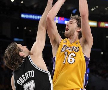Lakers po obrate do vedenia v sérii so Spurs