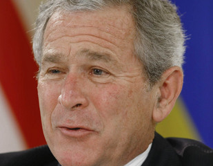 Bush si príde preveriť patriotizmus hráčov NBA