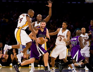 Fotogaléria k nočným stretnutiam NBA z 23. novembra