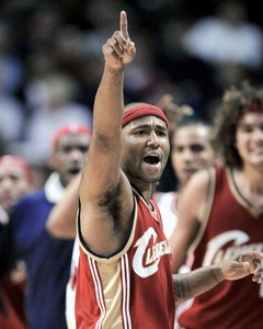 Mo Williams do Phoenixu na Zápas hviezd namiesto Bosha