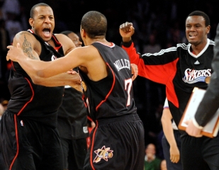 Fotogaléria k nočným stretnutiam NBA zo 17. marca