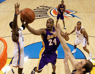 Fotogaléria k nočným stretnutiam NBA z 24. marca