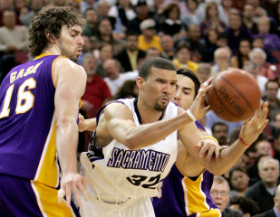 Fotogaléria k nočným stretnutiam NBA zo 7. apríla