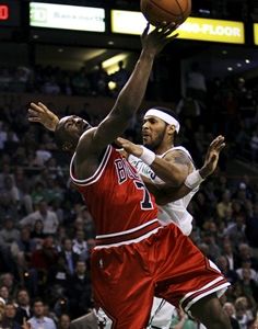 Fotogaléria k nočným stretnutiam NBA z 20. apríla