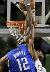 Fotogaléria k nočným stretnutiam NBA zo 6. mája