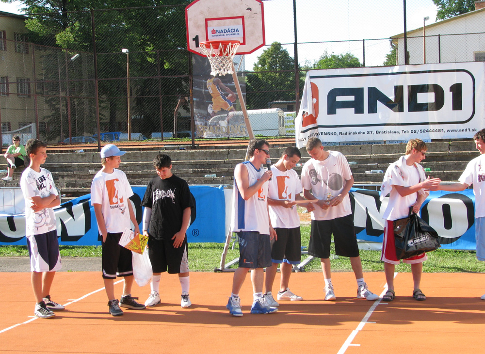 Streetball tour 09 v sobotu v Spišskej Novej Vsi
