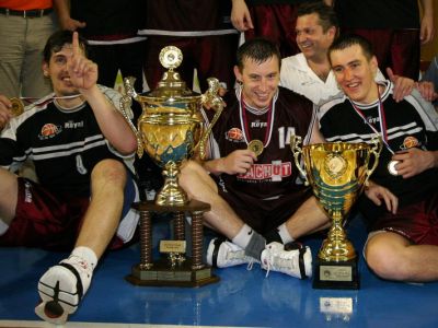 O titul zrejme zabojujú Nitra, Pezinok, Prievidza a Levice