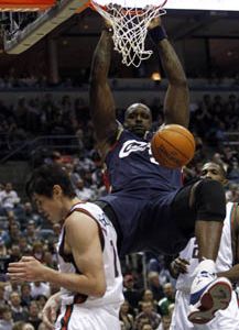 NBA: Lakers zdolali aj Suns