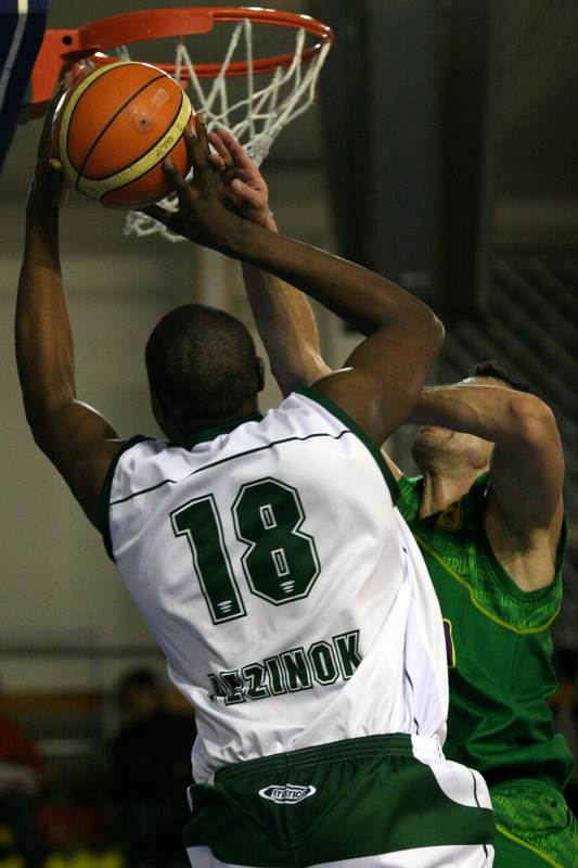 Hráčom týždňa Yemi Nicholson