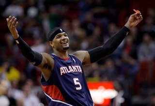 Cleveland zaplatil za luxus, Knicks za trojkovú mizériu