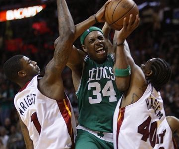 Celtics majú tri mečbaly