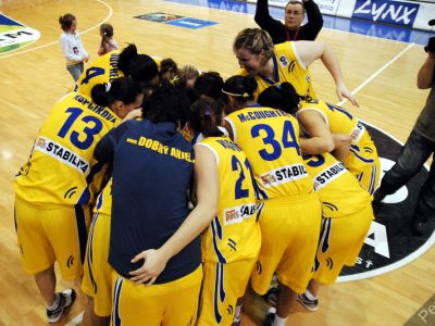 Dobrí anjeli vyhrali turnaj v Šoprone, MVP pre Lawlessovú