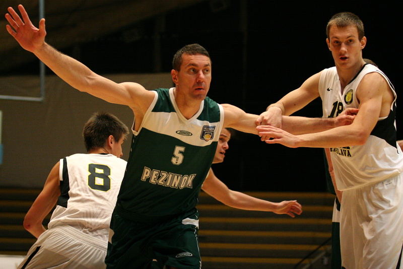 Fotogaléria zo zápasu Inter – Pezinok