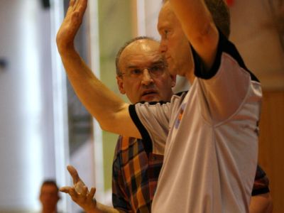 Mužská extraliga ohrozená, rozhodcovia chcú svoje peniaze