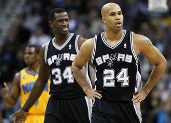 Spurs prvým tímom so 40. víťazstvom v sezóne