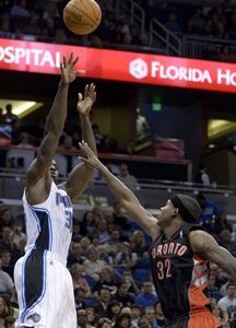Raptors a Nets do Londýna na zápasy základnej časti