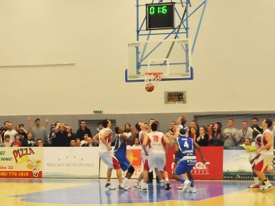 Žilinčania zatiaľ spokojní, Komárňania sa nevzdávajú