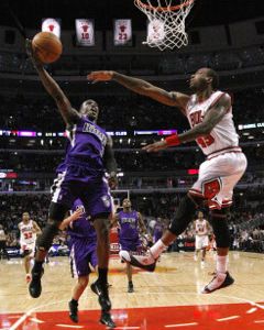 Anaheim sa naďalej netají záujmom o Sacramento Kings