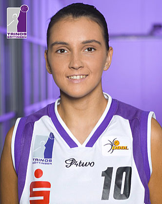 Ábelová v Halle aj v ďalšej sezóne