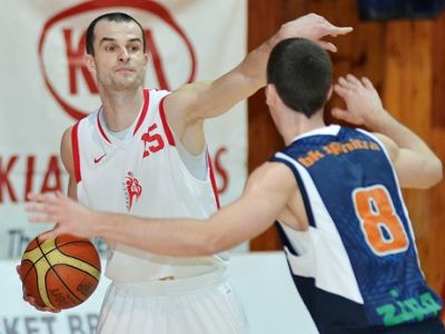 Hovaňák ostáva v extralige, Sedmák preferuje NBL