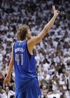 Nowitzki podľa Bildu ako Becker, Schmeling či Ullrich