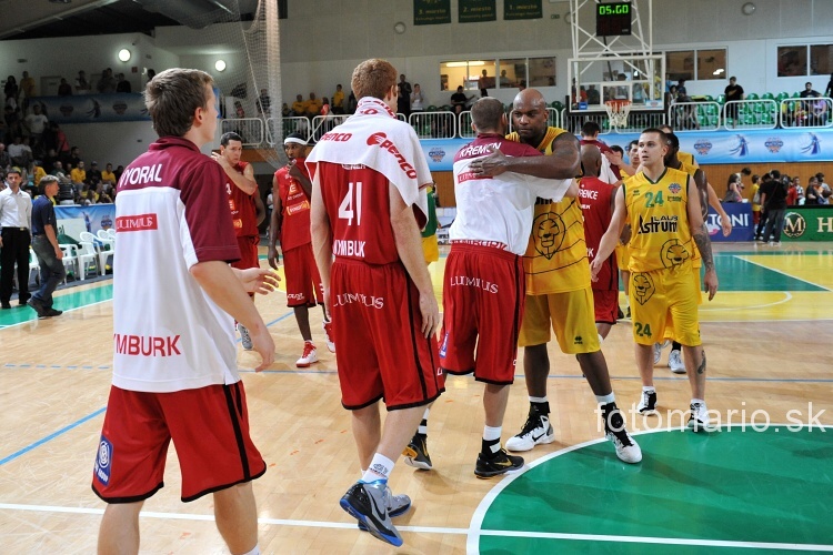 Fotogaléria zo zápasu Levice – Nymburk 2