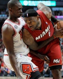 Miami po obrate v Chicagu do finále proti Dallasu