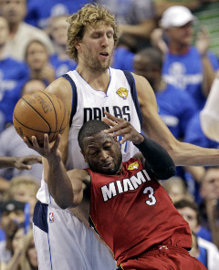 NBA: Úvod 66. ročníka so sladkou vianočnou odplatou Miami