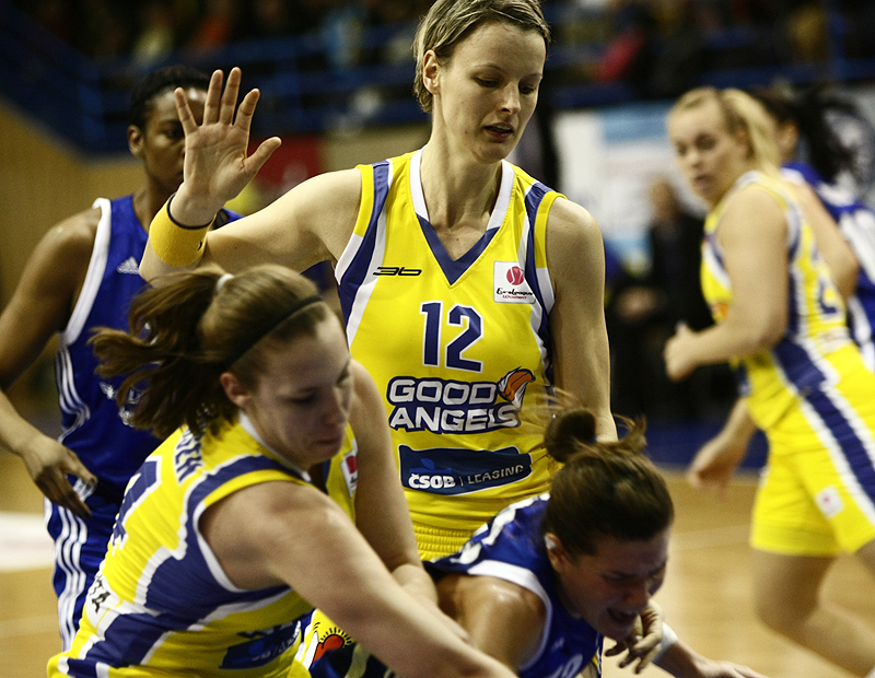 Február  – mesiac extraligových zmien