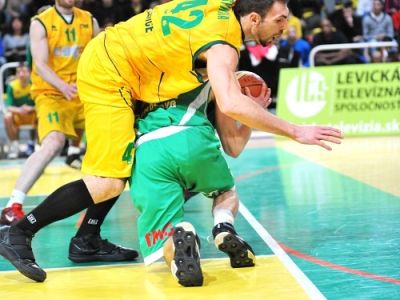 Levice zdolali Handlovú o štyri body