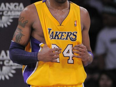 Bryant vyhlásil, že Lakers môžu pomýšľať na titul