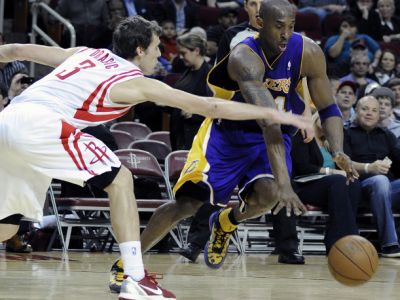 Lakers a Phoenix nezvládli koncovky