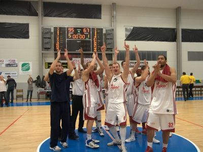 Komárno premiérovo o titul, naposledy prehralo 18. januára