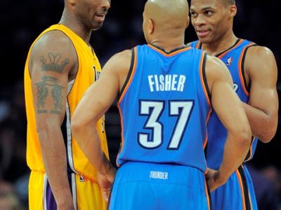 Lakers „padli“ doma s Oklahomou, Dallas v Miami