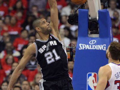 Spurs vymazali aj Clippers, Miami vyrovnalo