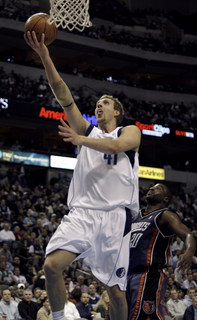 Nowitzki chváli kouča Popovicha: Je to génius