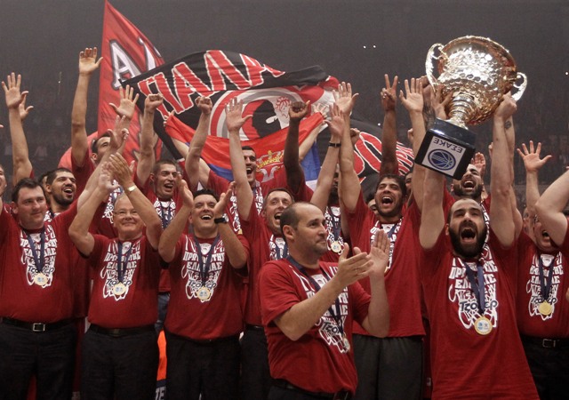 Olympiakos v gréckej lige detronizoval Panathinaikos