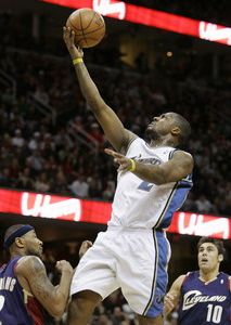 DeShawn Stevenson má v kuchyni funkčný bankomat