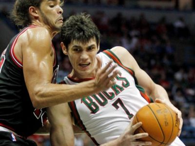 Ilyasova predĺžil zmluvu s Milwaukee