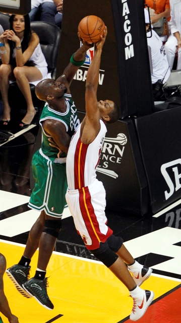 Garnett bude pokračovať v Bostone, tvrdí klub
