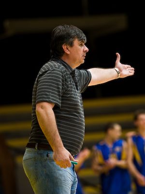 Tím Interu ľudsky dospieva, povedal tréner Tot