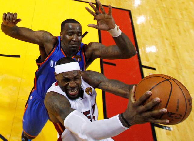 Miami Heat uspeli doma a ujali sa vedenia v sérii