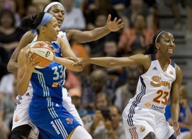 K deväťnásobnému majstrovi prichádza dvojnásobná víťazka WNBA