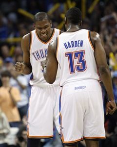 Prehry Lakers aj Knicks, v Indianapolise padli rekordy