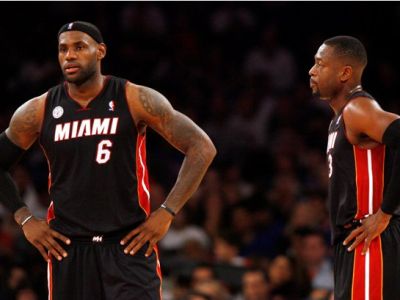 Lakers aj Miami padli, Harden zažiaril 45 bodmi