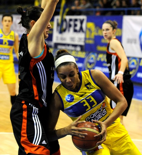 V šlágri kola jasný triumf Good Angels